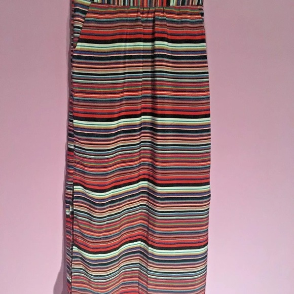 OLIVE & OAK Multi-Color Maxi Skirt w/ slits Size S - Picture 6 of 6